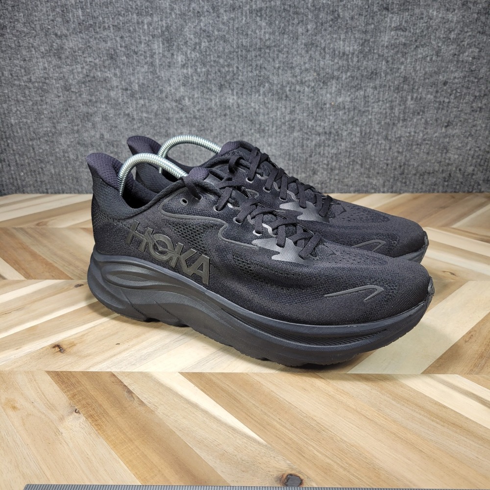Hoka One One HOKA Clifton 10 Triple Black Size 13 D Sneakers Comfort Cushioned